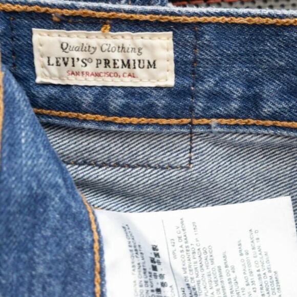 Levi's 501 Original Cropped Ladies Jeans Size 25 W , 26L - Picture 9 of 11